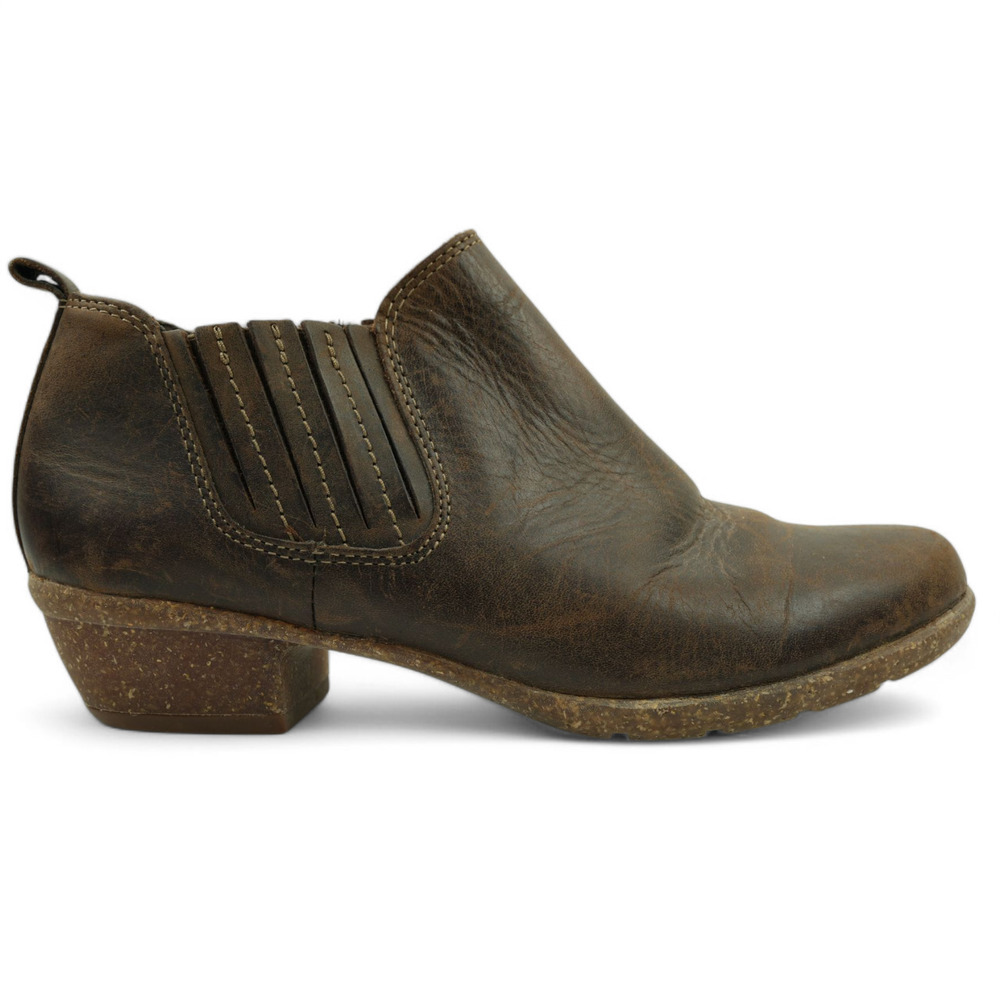 Clarks Women's Wilrose Jade Boot Size 7M‎ Low Heel Chelsea Shootie Brown Leather